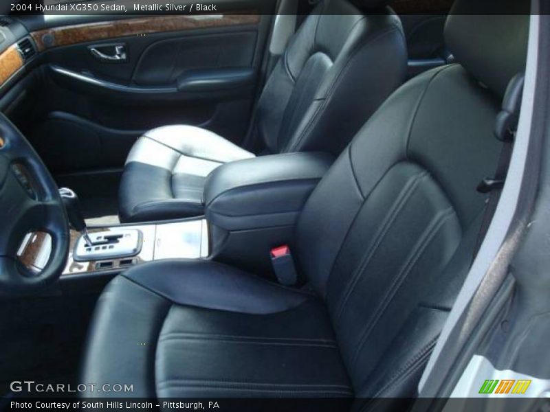 Metallic Silver / Black 2004 Hyundai XG350 Sedan
