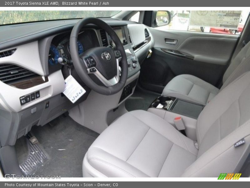 Blizzard White Pearl / Ash 2017 Toyota Sienna XLE AWD