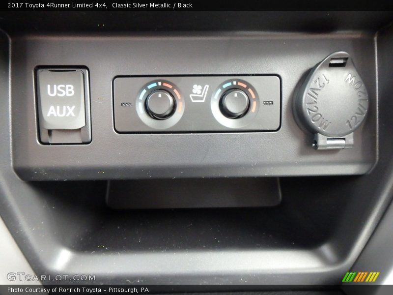 Classic Silver Metallic / Black 2017 Toyota 4Runner Limited 4x4