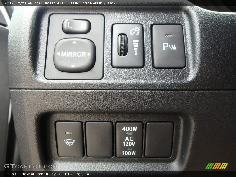 Classic Silver Metallic / Black 2017 Toyota 4Runner Limited 4x4