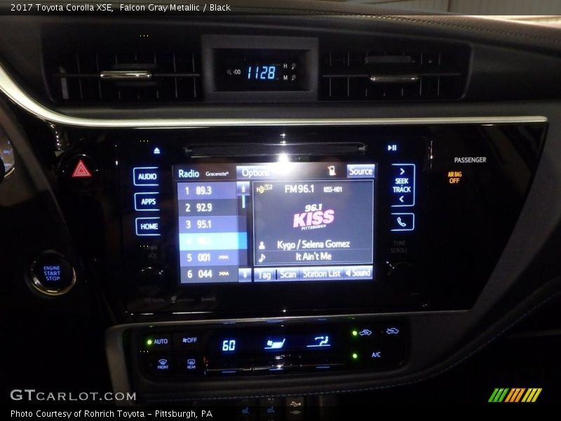 Falcon Gray Metallic / Black 2017 Toyota Corolla XSE