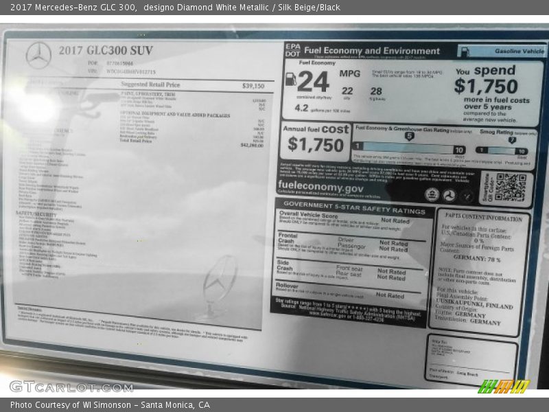 designo Diamond White Metallic / Silk Beige/Black 2017 Mercedes-Benz GLC 300