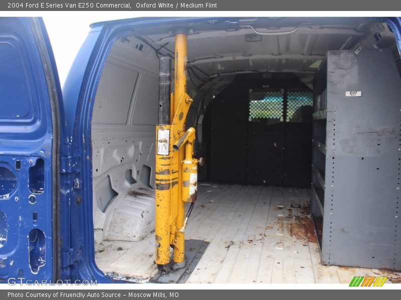 Oxford White / Medium Flint 2004 Ford E Series Van E250 Commercial