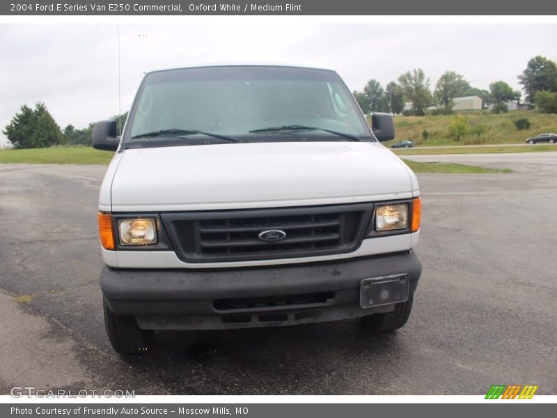 Oxford White / Medium Flint 2004 Ford E Series Van E250 Commercial