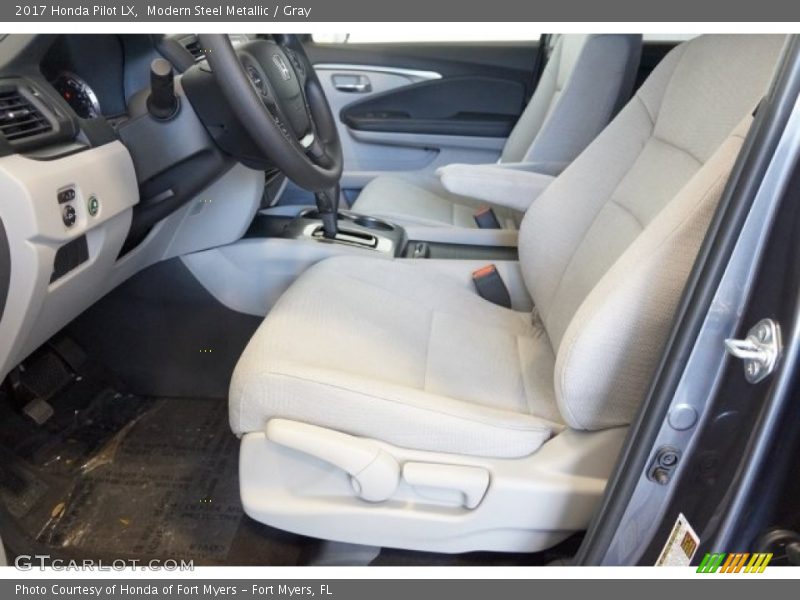 Modern Steel Metallic / Gray 2017 Honda Pilot LX