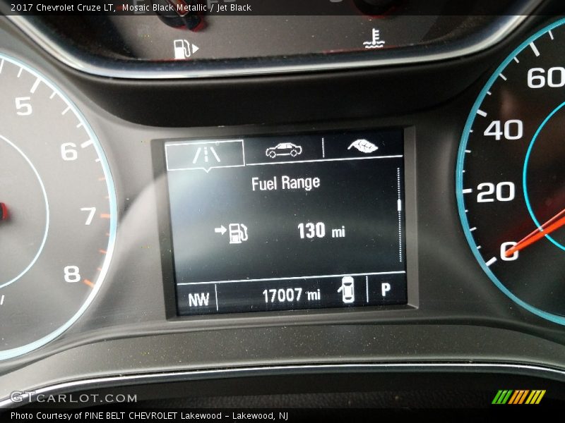 Mosaic Black Metallic / Jet Black 2017 Chevrolet Cruze LT