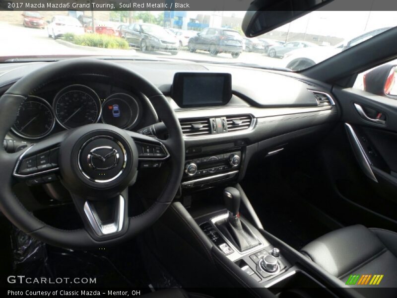 Soul Red Metallic / Black 2017 Mazda Mazda6 Grand Touring
