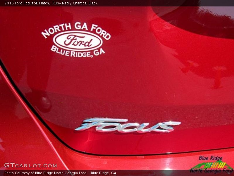 Ruby Red / Charcoal Black 2016 Ford Focus SE Hatch