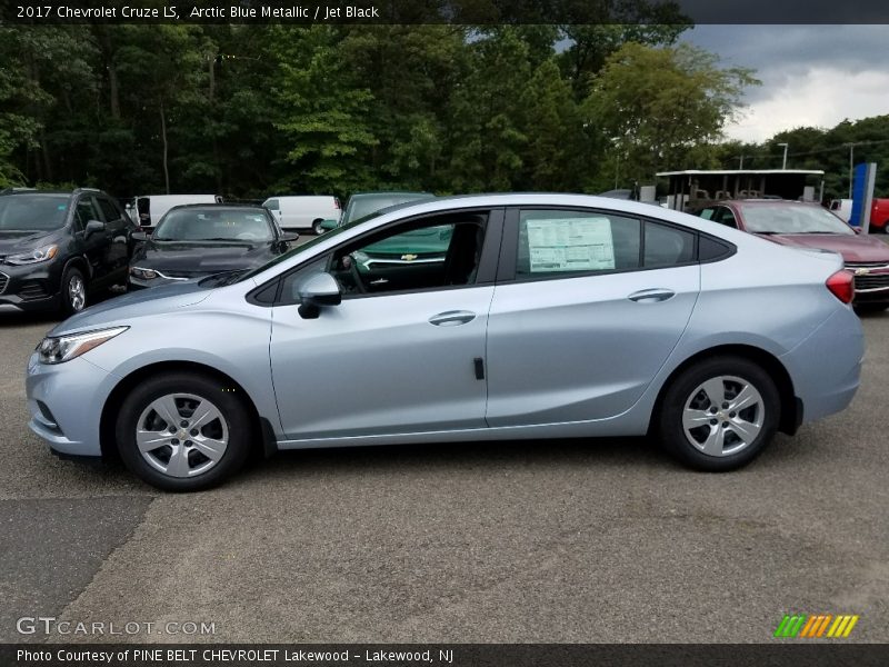 Arctic Blue Metallic / Jet Black 2017 Chevrolet Cruze LS