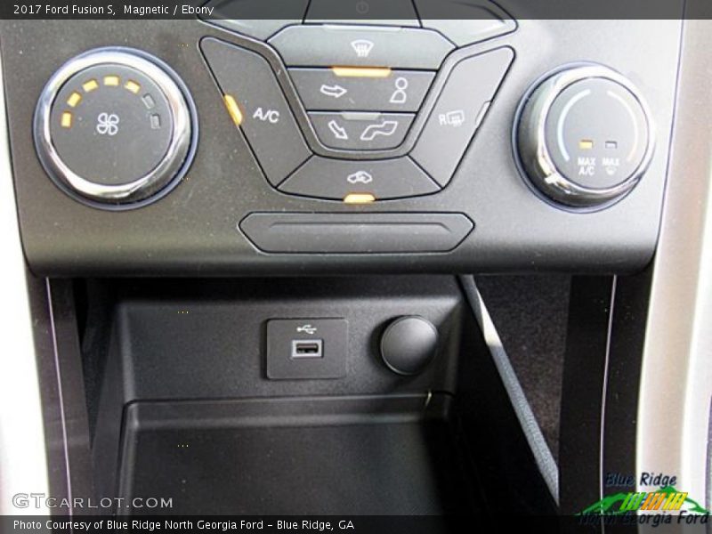 Magnetic / Ebony 2017 Ford Fusion S