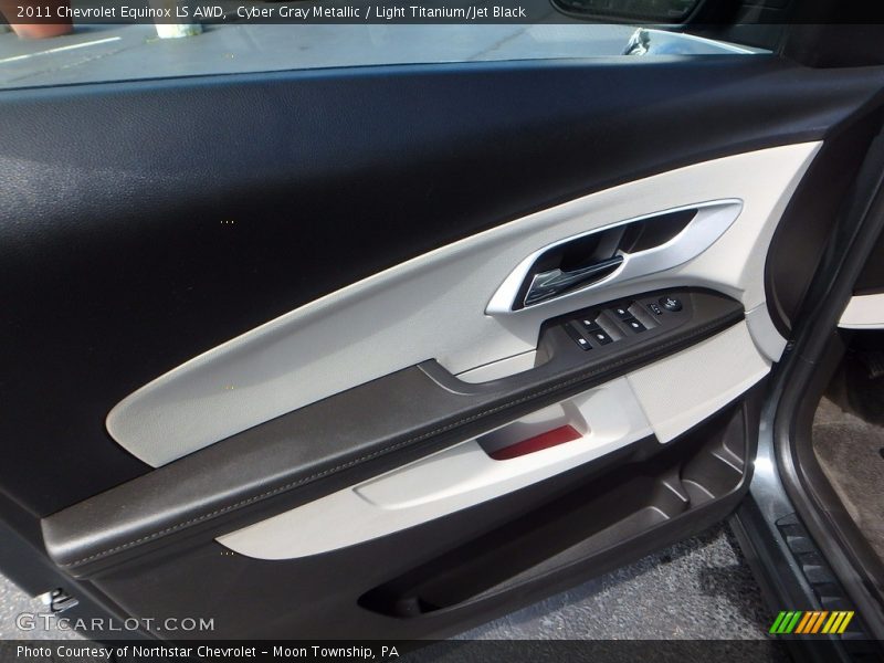 Cyber Gray Metallic / Light Titanium/Jet Black 2011 Chevrolet Equinox LS AWD