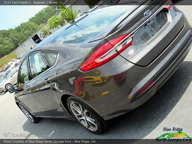 Magnetic / Ebony 2017 Ford Fusion S