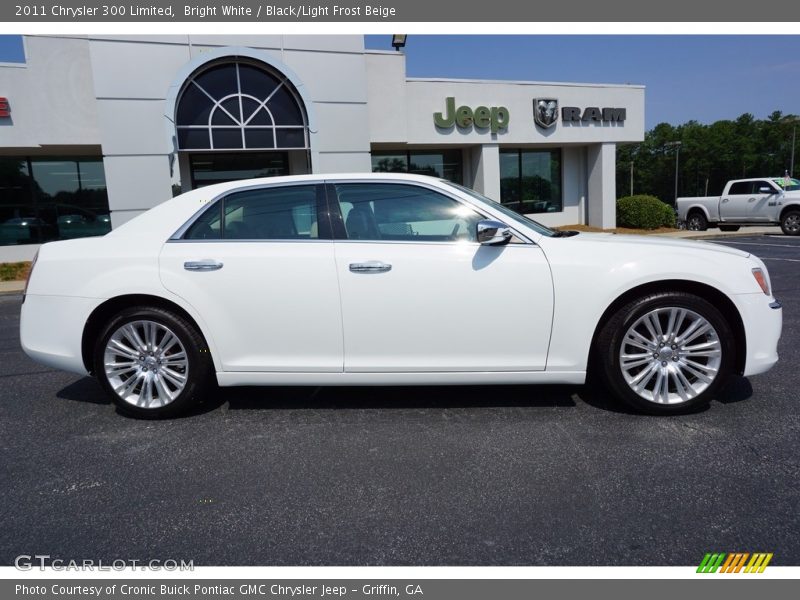 Bright White / Black/Light Frost Beige 2011 Chrysler 300 Limited