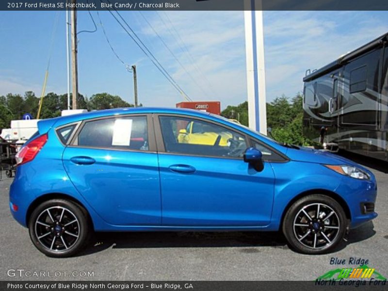 Blue Candy / Charcoal Black 2017 Ford Fiesta SE Hatchback