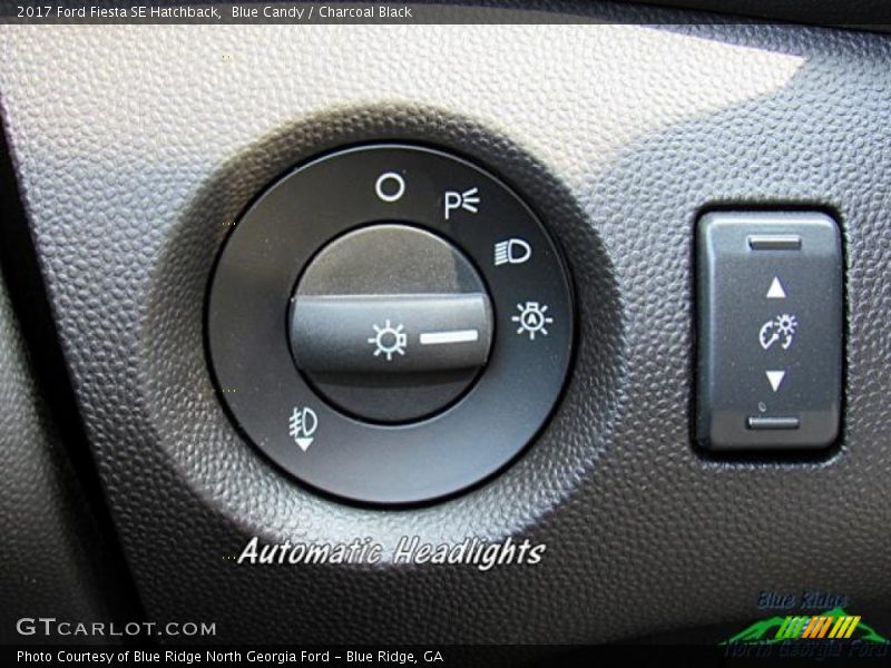 Blue Candy / Charcoal Black 2017 Ford Fiesta SE Hatchback