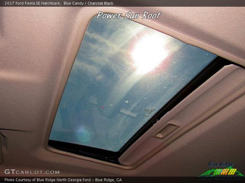 Blue Candy / Charcoal Black 2017 Ford Fiesta SE Hatchback
