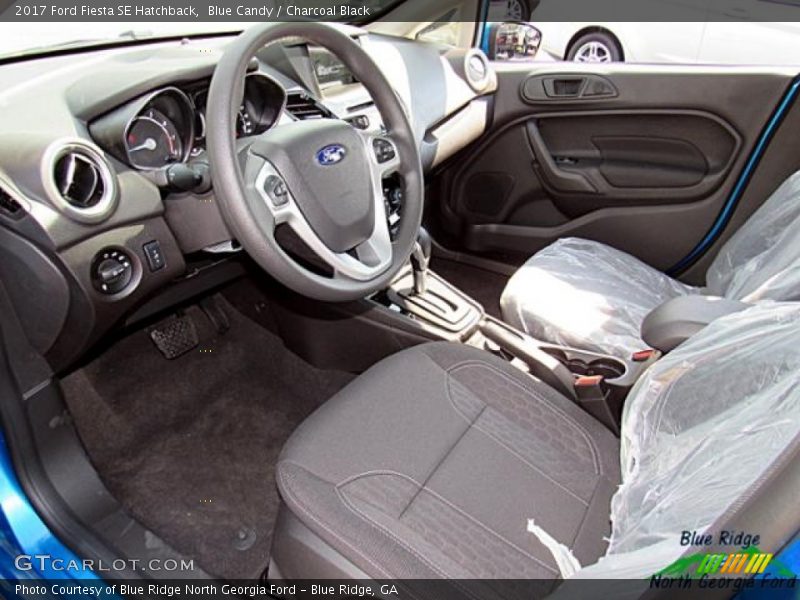Blue Candy / Charcoal Black 2017 Ford Fiesta SE Hatchback