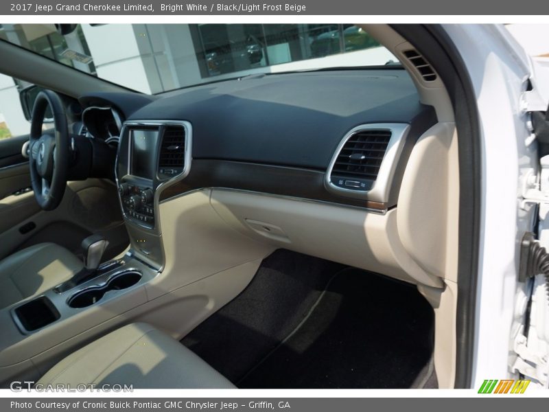 Bright White / Black/Light Frost Beige 2017 Jeep Grand Cherokee Limited