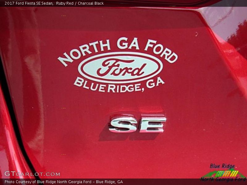 Ruby Red / Charcoal Black 2017 Ford Fiesta SE Sedan