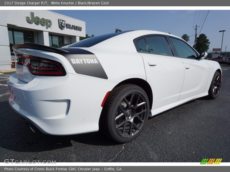 White Knuckle / Black/Brazen Gold 2017 Dodge Charger R/T