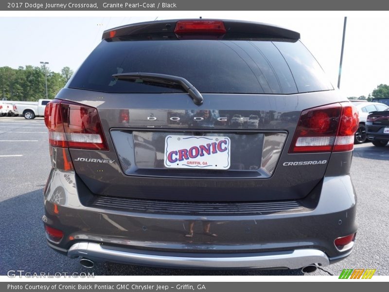 Granite Pearl-Coat / Black 2017 Dodge Journey Crossroad