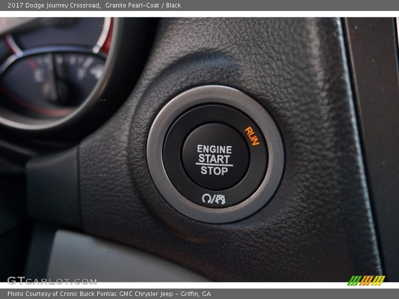 Granite Pearl-Coat / Black 2017 Dodge Journey Crossroad