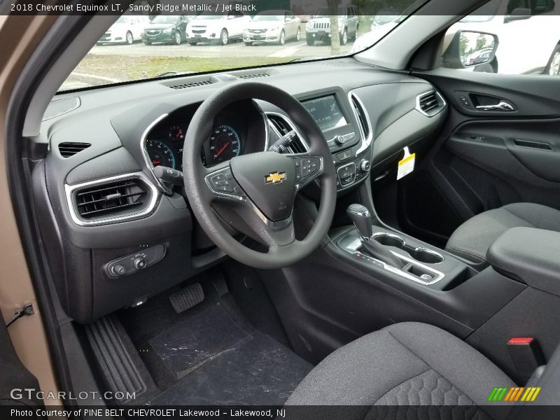 Sandy Ridge Metallic / Jet Black 2018 Chevrolet Equinox LT