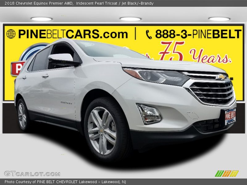 Iridescent Pearl Tricoat / Jet Black/­Brandy 2018 Chevrolet Equinox Premier AWD