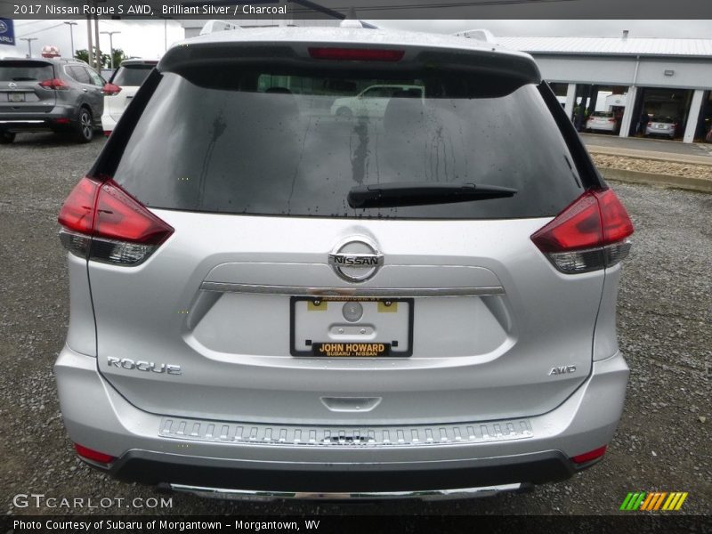 Brilliant Silver / Charcoal 2017 Nissan Rogue S AWD