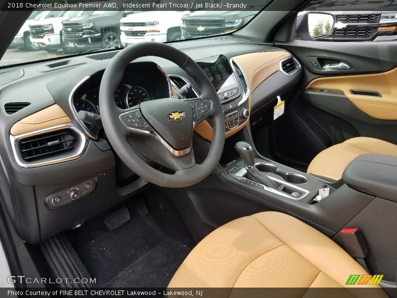 Iridescent Pearl Tricoat / Jet Black/­Brandy 2018 Chevrolet Equinox Premier AWD