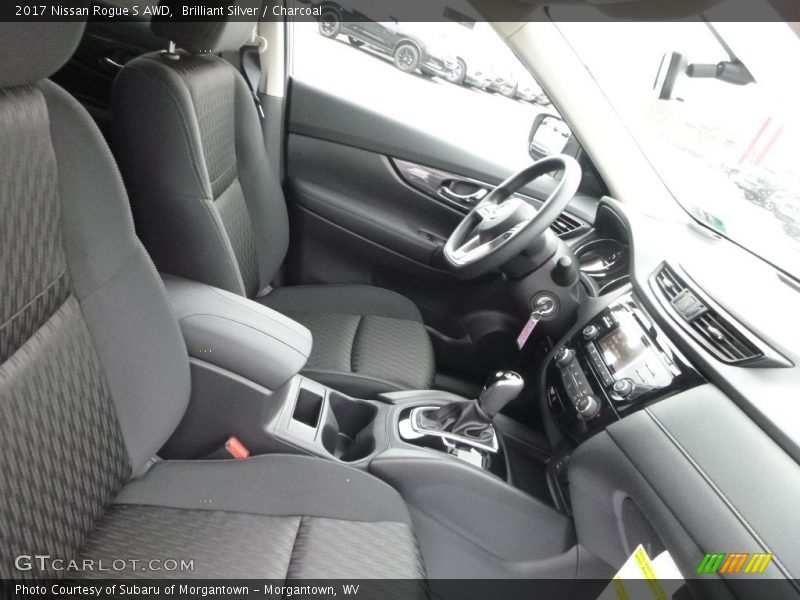 Brilliant Silver / Charcoal 2017 Nissan Rogue S AWD