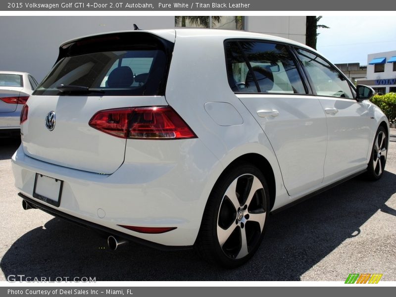 Pure White / Titan Black Leather 2015 Volkswagen Golf GTI 4-Door 2.0T Autobahn