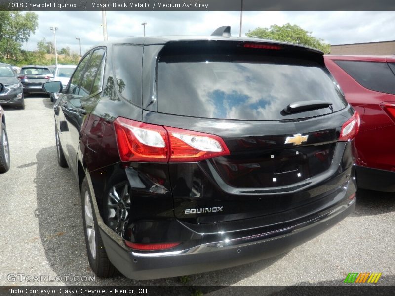 Mosaic Black Metallic / Medium Ash Gray 2018 Chevrolet Equinox LT