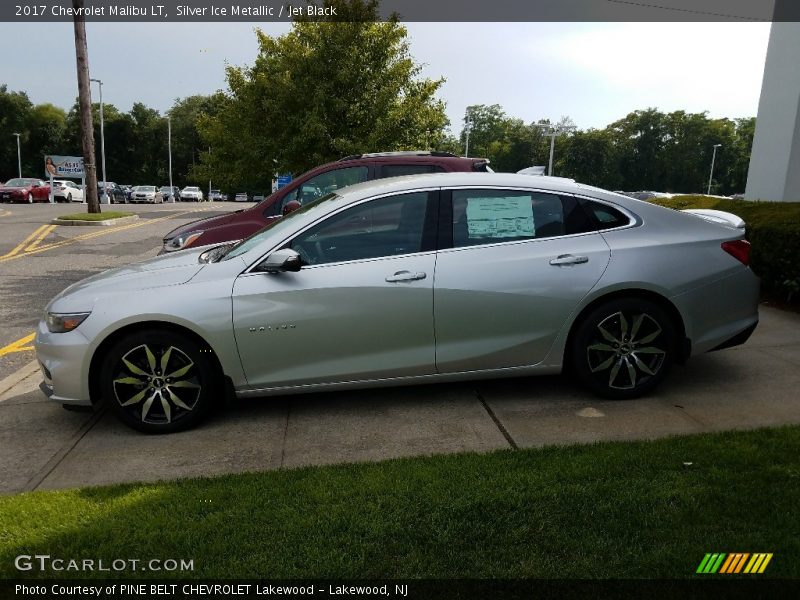 Silver Ice Metallic / Jet Black 2017 Chevrolet Malibu LT