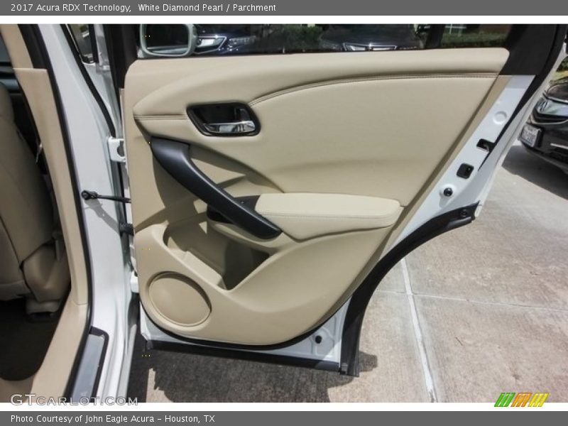 White Diamond Pearl / Parchment 2017 Acura RDX Technology