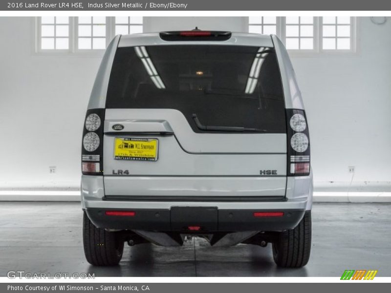 Indus Silver Metallic / Ebony/Ebony 2016 Land Rover LR4 HSE