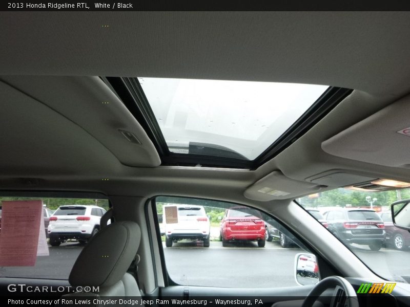 White / Black 2013 Honda Ridgeline RTL