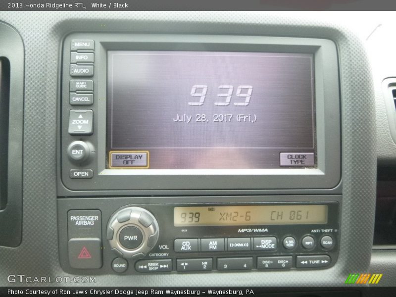 White / Black 2013 Honda Ridgeline RTL