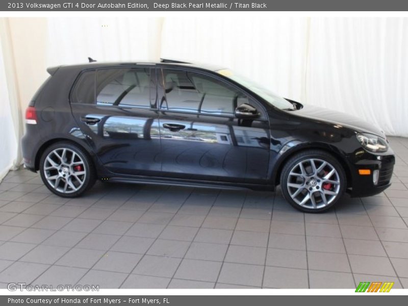 Deep Black Pearl Metallic / Titan Black 2013 Volkswagen GTI 4 Door Autobahn Edition