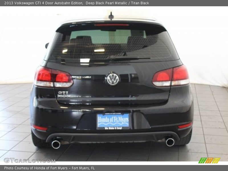 Deep Black Pearl Metallic / Titan Black 2013 Volkswagen GTI 4 Door Autobahn Edition