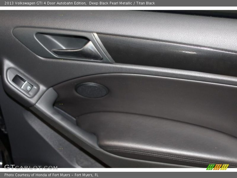 Deep Black Pearl Metallic / Titan Black 2013 Volkswagen GTI 4 Door Autobahn Edition