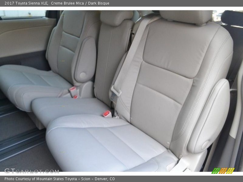 Creme Brulee Mica / Dark Bisque 2017 Toyota Sienna XLE