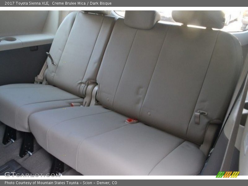 Creme Brulee Mica / Dark Bisque 2017 Toyota Sienna XLE
