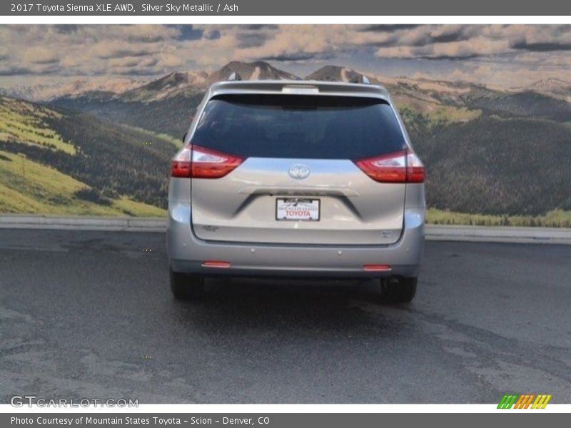 Silver Sky Metallic / Ash 2017 Toyota Sienna XLE AWD