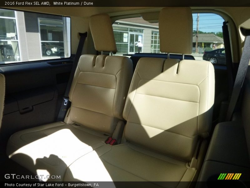 White Platinum / Dune 2016 Ford Flex SEL AWD