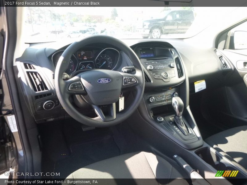 Magnetic / Charcoal Black 2017 Ford Focus S Sedan