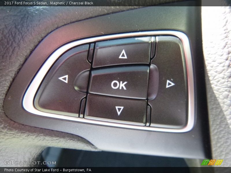 Magnetic / Charcoal Black 2017 Ford Focus S Sedan