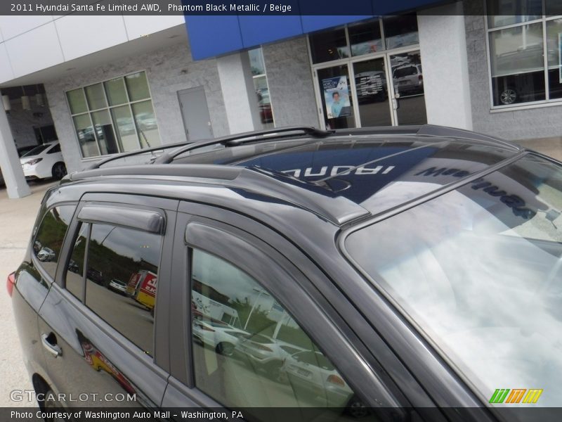 Phantom Black Metallic / Beige 2011 Hyundai Santa Fe Limited AWD