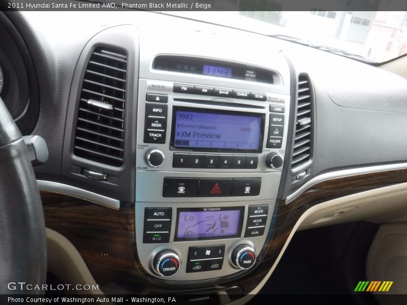 Phantom Black Metallic / Beige 2011 Hyundai Santa Fe Limited AWD