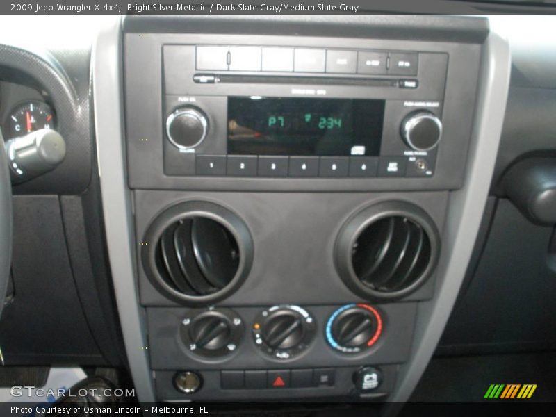 Bright Silver Metallic / Dark Slate Gray/Medium Slate Gray 2009 Jeep Wrangler X 4x4